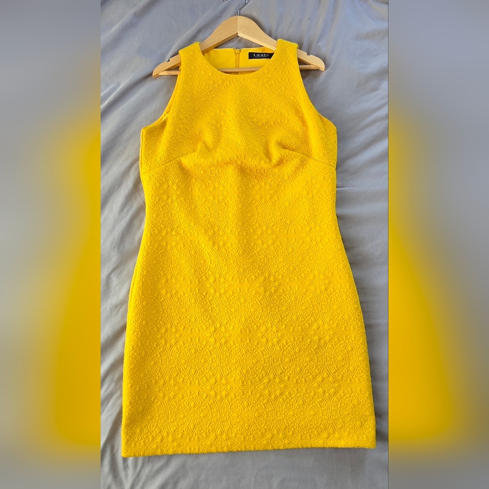 Lauren Ralph Lauren Quilted Pont-Knit Sleeveless Dress In Yellow Size 6